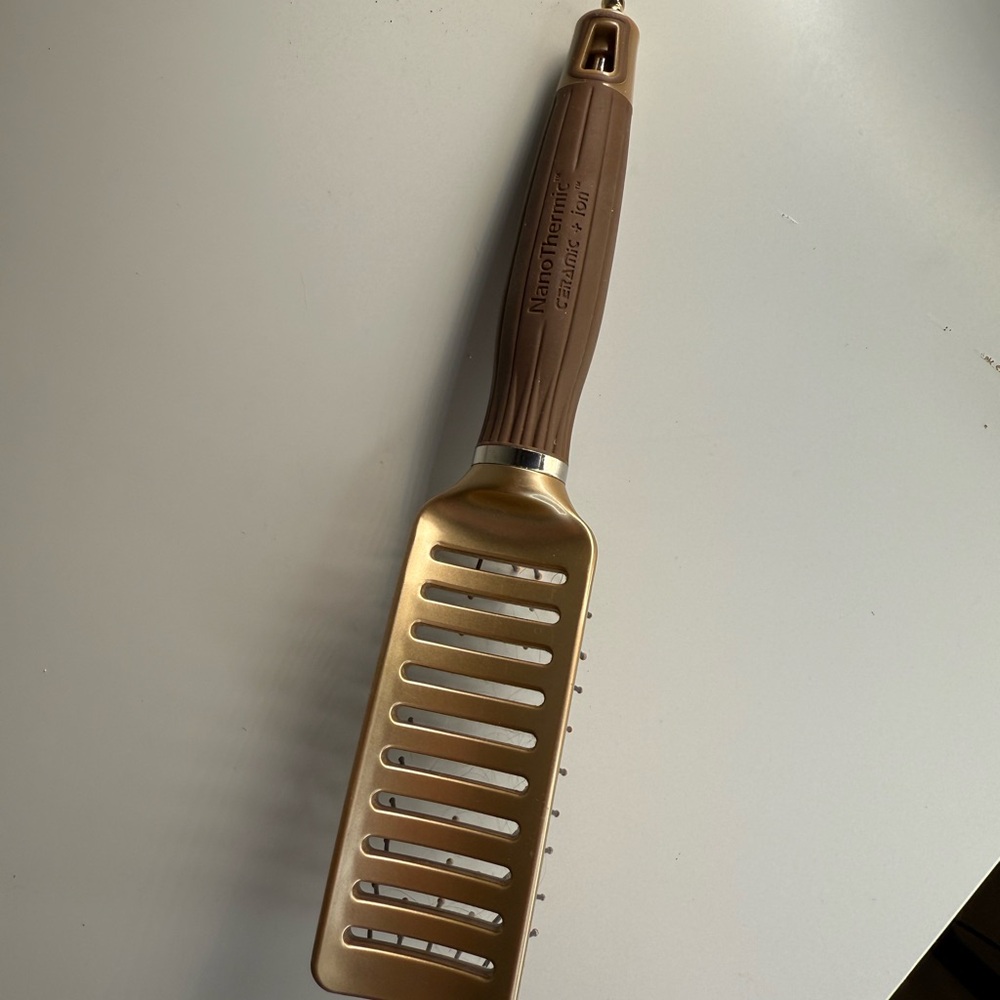Olivia Garden Styling Brush